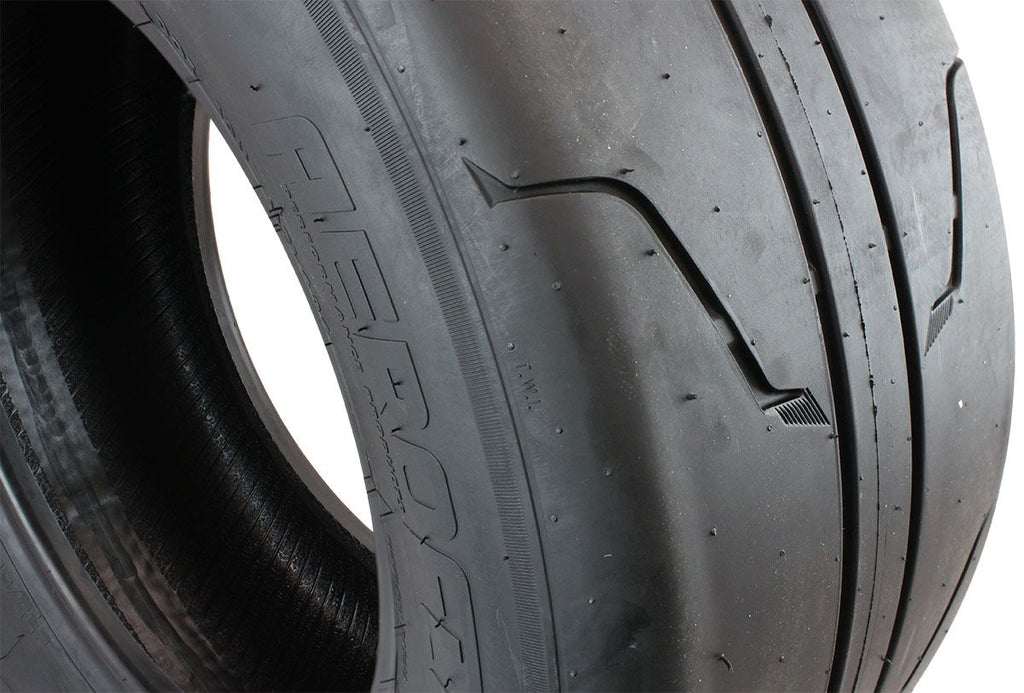 XTR Drag Radial Tyre 255/60R15, Radial, 105W Speed & Load Rating