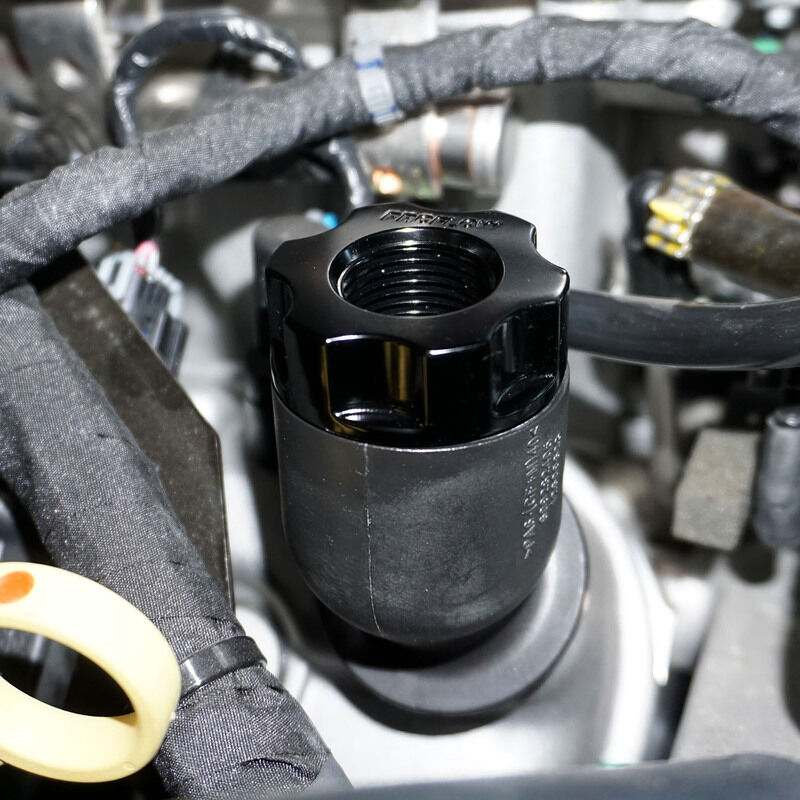 Proflow Oil Cap Breather, For Holden Commodore LS, -10AN, Twist-on, Billet Aluminium, Black