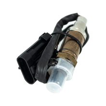 Load image into Gallery viewer, Genuine GM LS1 Exhaust Oxygen Sensor VT VX VY 5.7L V8, 4 Wire Plug